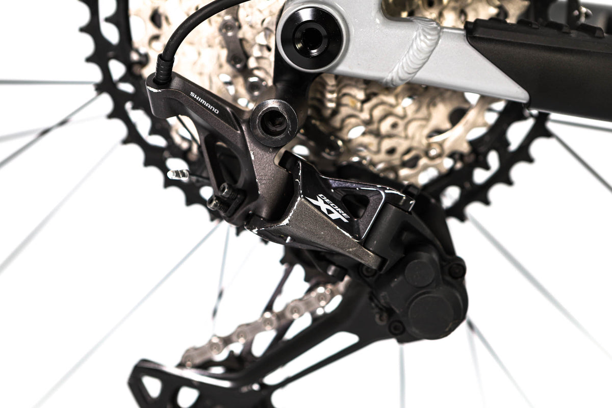 Santa Cruz Hightower D / Aluminum Shimano Deore XT MTB 2021, Size Large