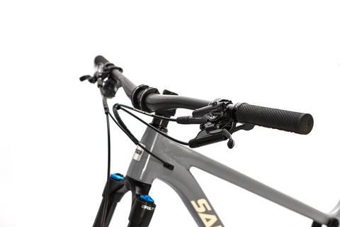 Santa Cruz Hightower D Aluminum Shimano Deore XT MTB 2021, Size