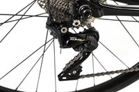 Cannondale SuperSix Evo Neo 3 Disc Shimano 105 Electric Road Bike, Size Medium
