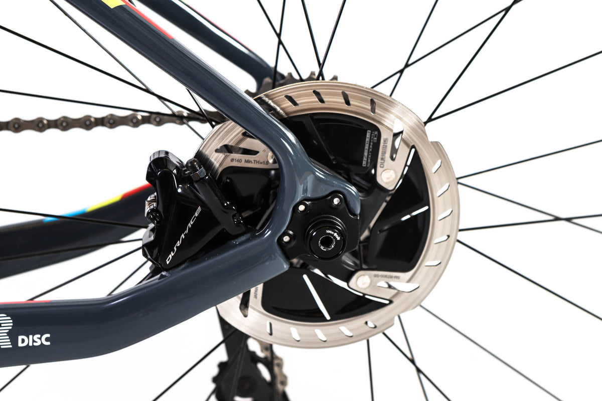 Cinelli Superstar Disc Shimano Dura-Ace Di2 Road Bike2019, Small