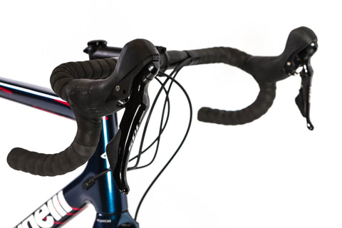 Cinelli Veltrix Disc Shimano 105 Road Bike 2022, Size XL
