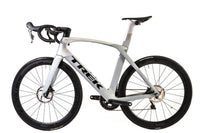 Trek Madone SLR6 Disc Shimano Ultegra Road Bike 2019, Size 58cm